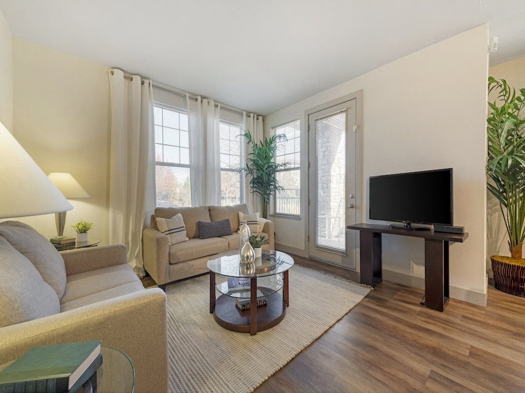 Avena Apartments